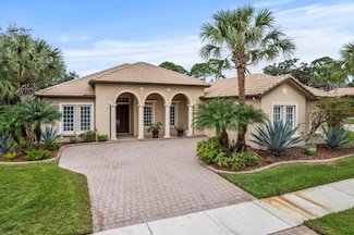 801 SW Classico Ct, Port Saint Lucie, FL 34986