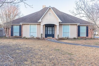 107 Kristen Ln, Lafayette, LA 70508