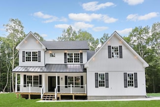 28 Forest Hills Ln, Otisville, NY 10963