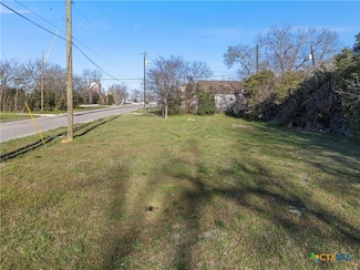 514 E Avenue C, Temple, TX 76501