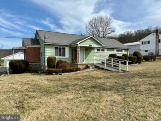 11308 Parkersburg Rd NW, Frostburg, MD 21532