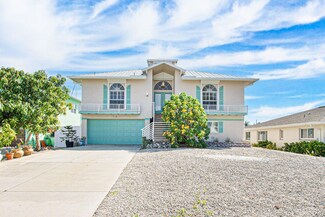 168 Trinidad St, Naples, FL 34113