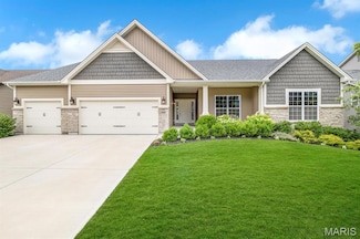 414 Filipp Ln, Lake Saint Louis, MO 63367