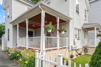 3559 Washington St, Jamaica Plain, MA 02130