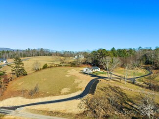 304 Terra Ridge Ln, Fletcher, NC 28732