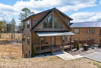 2848 Sequoia Rd, Pigeon Forge, TN 37863