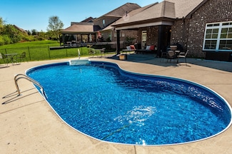 1324 Reynard Dr, Gallatin, TN 37066
