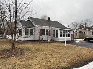 1 Seward St, Queensbury, NY 12804