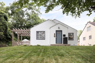 528 S James Rd, Columbus, OH 43213