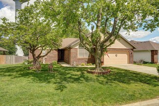 304 N Laurel Ln, Nixa, MO 65714