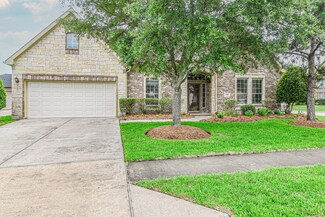 2541 Wild Oak Forest Ln, Seabrook, TX 77586