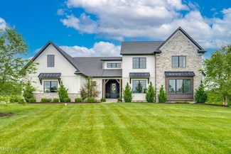4500 Glenview Ct, Seville, OH 44273