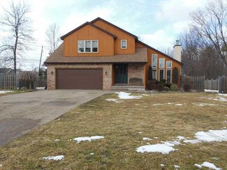 3269 Craig Dr, North Tonawanda, NY 14120