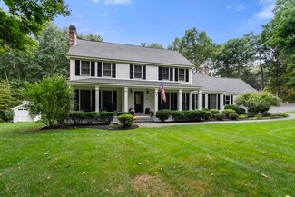 114 Newtown Rd, Acton, MA 01720