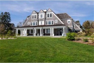205 Associates Rd, Falmouth, MA 02540