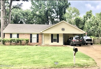1728 Forrest Dr, Southaven, MS 38671