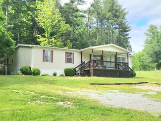 1444 Douthards Creek Rd, Marlinton, WV 24954