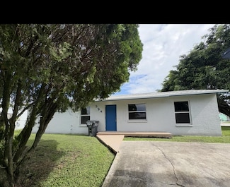 324 W W 5th Terrace, Pahokee, FL 33476