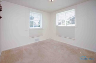 230 Elizabeth Ave, Findlay, OH 45840