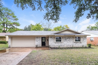 1912 Rindie St, Irving, TX 75060