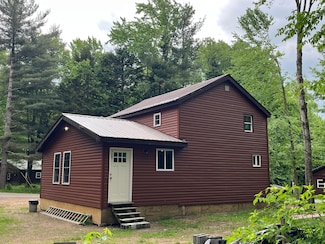 Cooks Pond Rd, Cranberry Lake, NY 12927