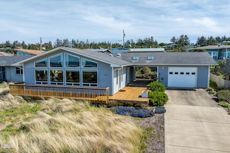 2605 NW Oceania Dr, Waldport, OR 97394