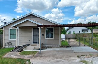 3554 Mount Pleasant St, Houston, TX 77021