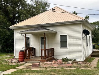 811 5th St, Corning, IA 50841