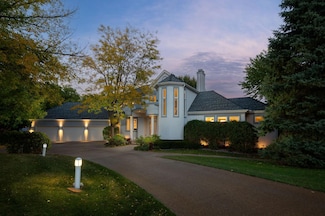 3426 Oakton Dr, Hopkins, MN 55305