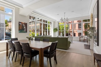 32 Derne St Unit 2A, Boston, MA 02114
