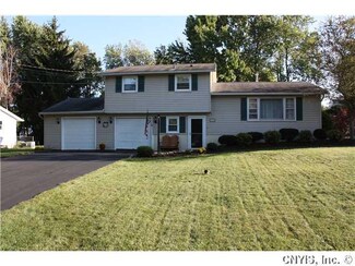 206 Canterbury Dr, Camillus, NY 13031