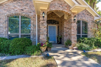 3900 Fernridge Dr, Longview, TX 75605