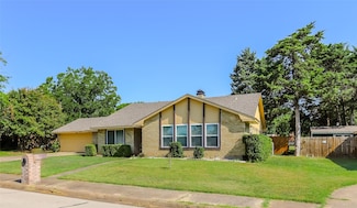 1327 Big Stone Gap Rd, Duncanville, TX 75137