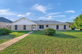 400 E North Creek Dr, Sherman, TX 75092