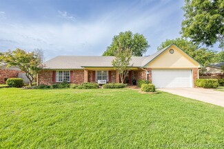 8318 E 108th St, Tulsa, OK 74133