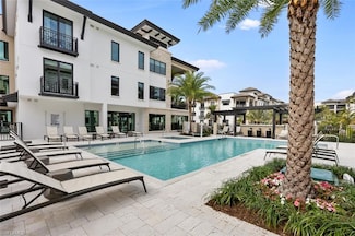 1130 3rd Ave S Unit 115, Naples, FL 34102