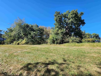 5-53R Chadbourne Dr, Freedom Township, IL 61046