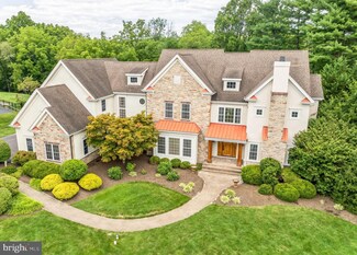 1085 Drew Dr, Yardley, PA 19067