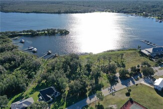 1040 Lake June Rd, Lake Placid, FL 33852