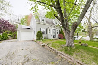456 Painter Dr, West Haven, CT 06516