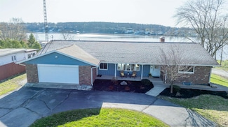 5793 E Pierce Rd, Monticello, IN 47960