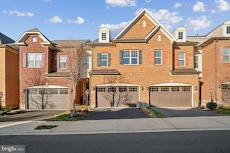 42556 Dreamweaver Dr, Brambleton, VA 20148