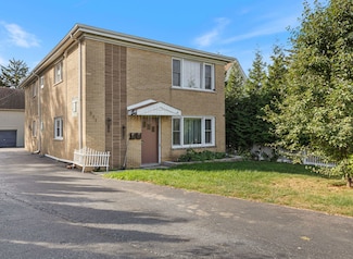 311 Maple Ave Unit 2, Downers Grove, IL 60515