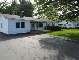 50 River Rd, Howland, ME 04448