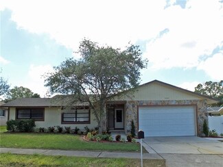 1368 Wexford Dr S, Palm Harbor, FL 34683