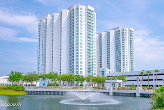 231 Riverside Dr Unit 610, Holly Hill, FL 32117