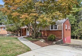 1625 Carmella Dr, Pittsburgh, PA 15227