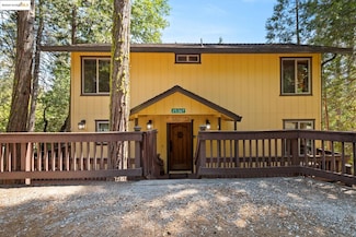 25367 Rebekah Rd, Long Barn, CA 95335