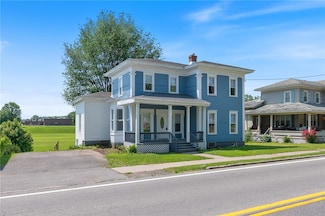 1615 N Main St, Savannah, NY 13146