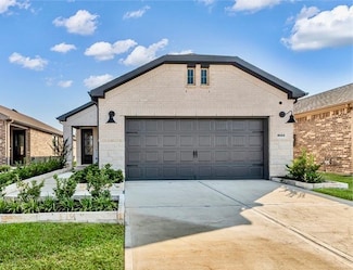 8023 Prospect Dr, Fulshear, TX 77441